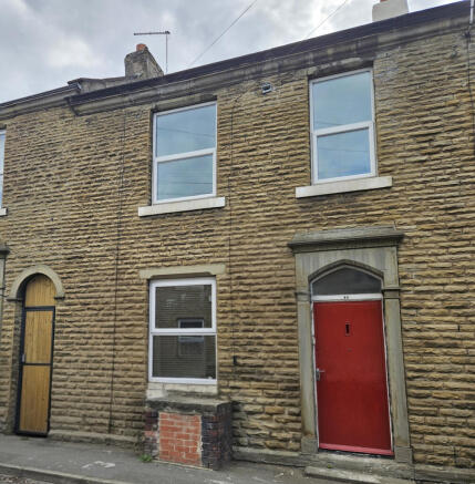 2 Bedroom Terraced for Rent