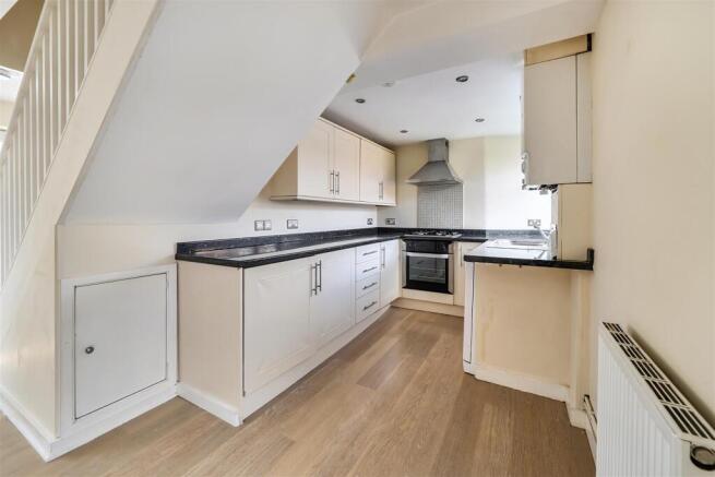52 Hesketh Road, Yardley Gobion (9).jpg