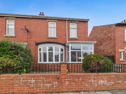 Salkeld Gardens, Gateshead