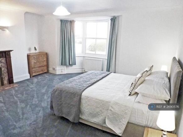 Ensuite Large Double Bedroom