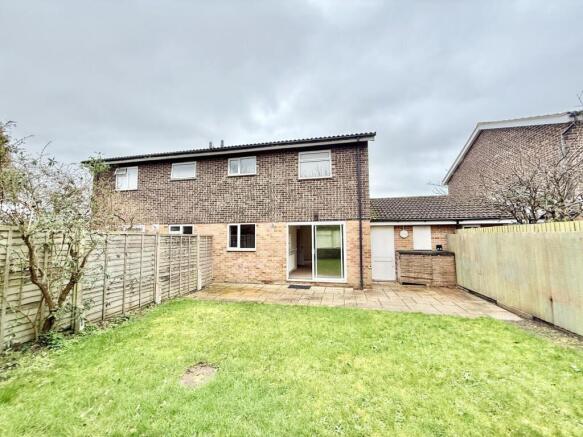 Bluebell Close, Highcliffe on Sea photo 4
