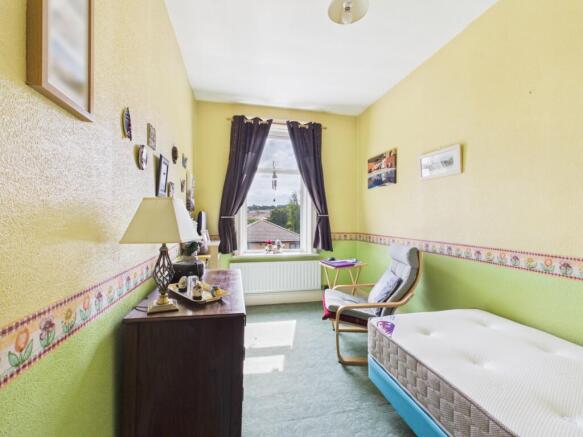 3 bed Terraced for sale Image 7