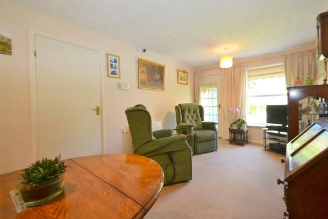 living3.JPG