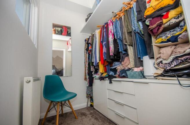 Dressing room.jpg