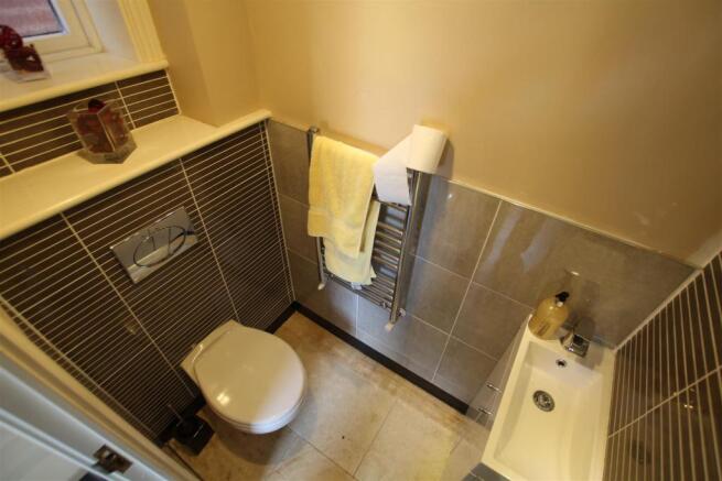 Guest Cloak Room