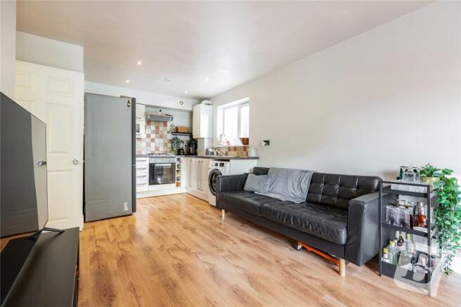Living / Kitchen