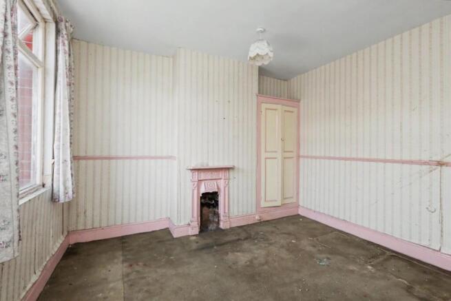 2 bed Terraced for sale Image 6