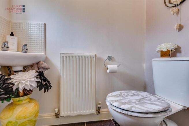 2 bed Terraced for sale Image 7