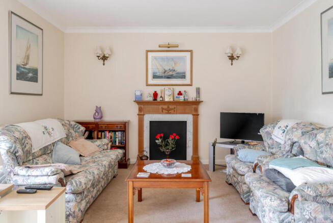 1388176-12-693bf1...