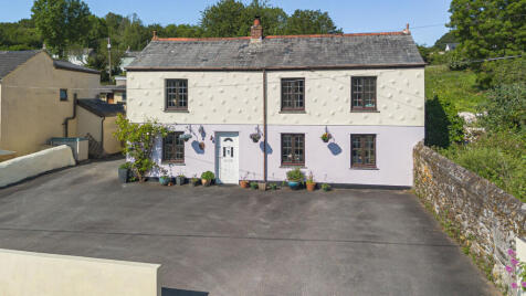 The Lawn, St Blazey, PL24