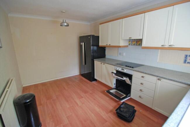 Kitchen/Breakfast...