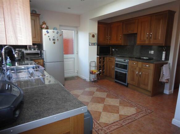 Kitchen/Breakfast Ro