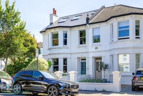 7, Westbourne Gardens, Hove BN3 5PL