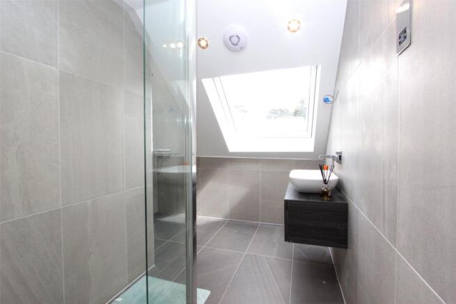 Loft Room - Wet Room