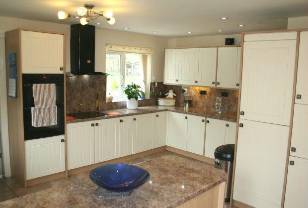 Kitchen/Breakfast Ro