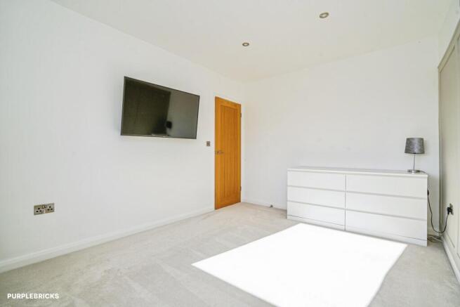 3 bed Semi-Detached for sale Image 5