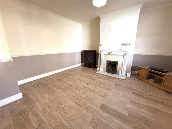 1 bed Terraced for sale Image 9