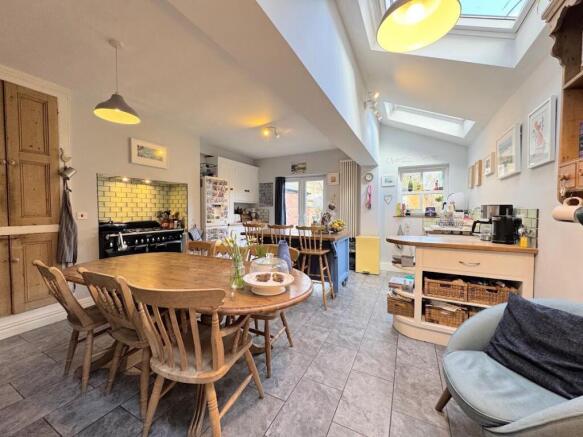 LIVING DINING KITCHEN