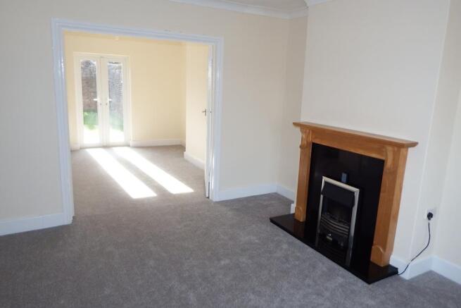 Lounge/Dining area