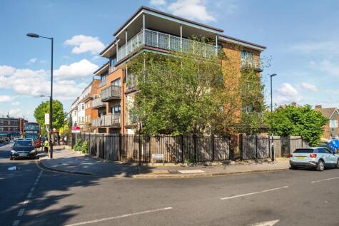 Beulah Hill, Crystal Palace, London, SE19