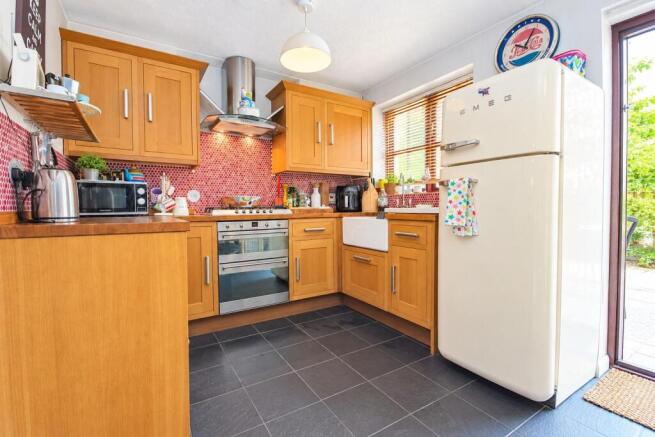 Rosemary Gardens ,Whiteley photo 4