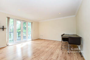 Flat 9, Gray Court, Marsh Road, Pinner HA5 5PD