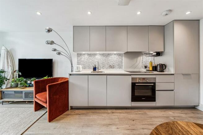 Chiswick High Road, W4 - FOR SALE