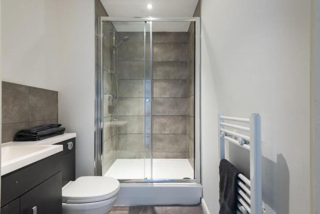 1 bed Apartment for sale Image 6