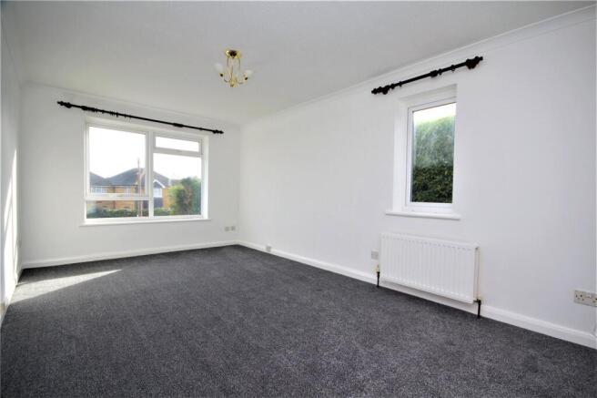 Living/Dining Area