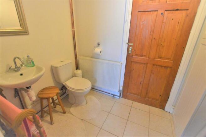 CLOAKROOM