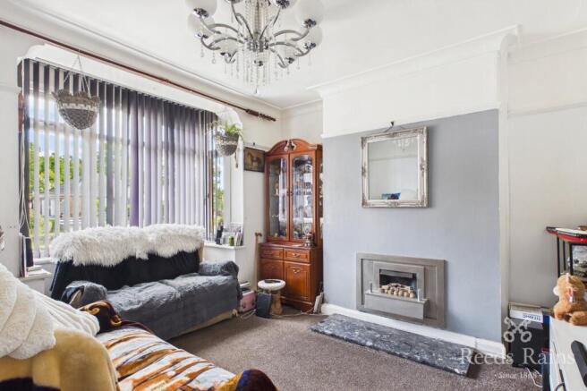 3 bed Semi-Detached for sale Image 4