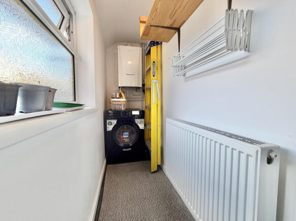2 bed Terraced for sale Image 7