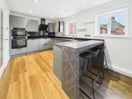 Flat 5, 55 Carisbrooke Court, Carisbrooke Road, Leicester LE2 3PF