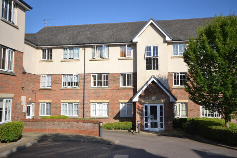 Addison Court, Centre Drive, Epping