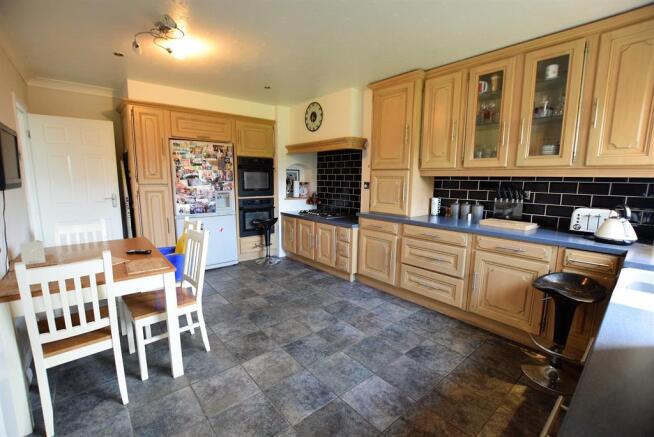 Kitchen / diner