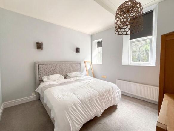 2 bed Apartment for sale Image 9