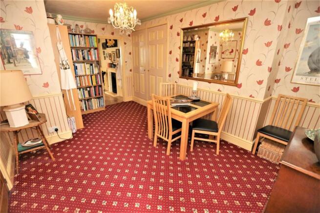 Dining Area.JPG
