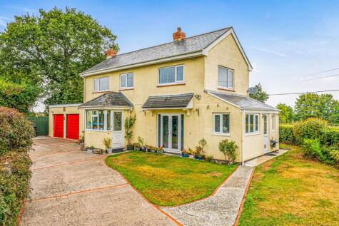 Trematon, Saltash, PL12