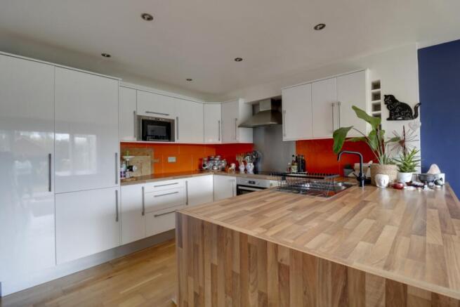 Kitchen c