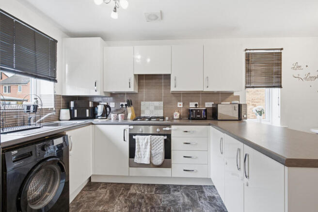 Calders Crescent, Parson Green, Sheffield photo 4