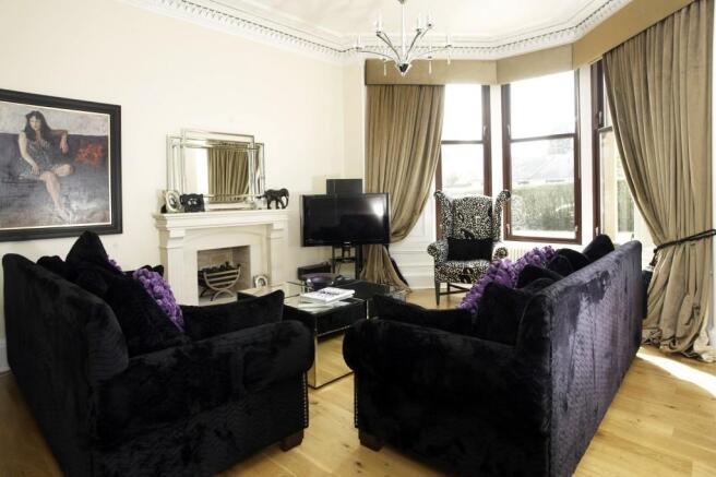 FORMAL LOUNGE