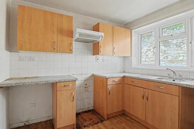 176 Park Street, Yeovil, BA20 1QT