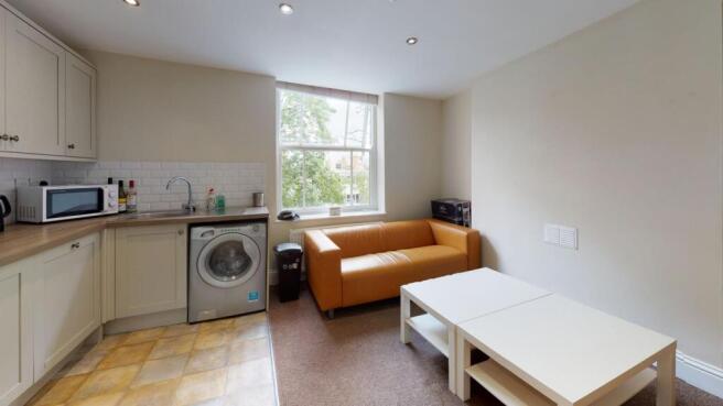 Flat_2_180_Derby_Road_03.jpg