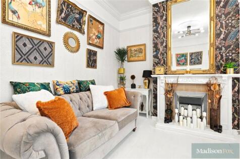 Montalt Road, Woodford Green, IG8