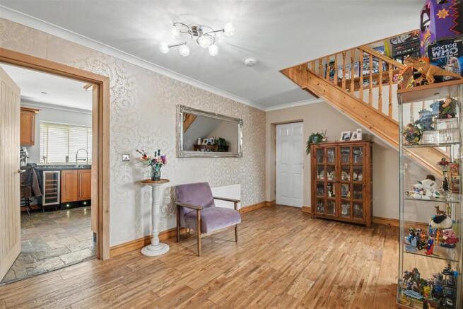ENTRANCE HALLWAY