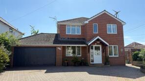 203, Berrow Road, Burnham-on-sea TA8 2JF