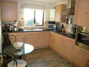 Kitchen/Breakfast Ro