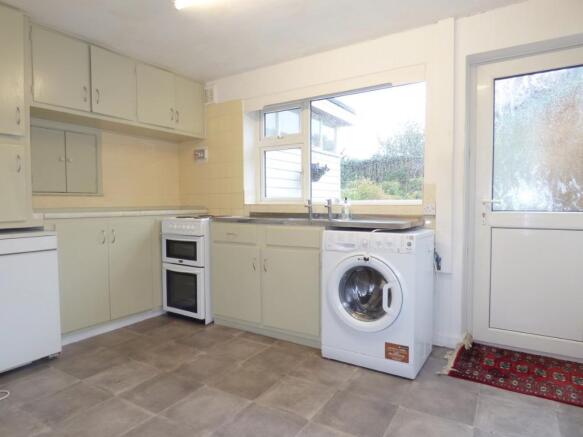 Kitchen & Breakfast Room