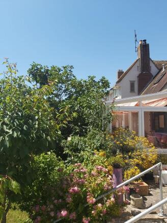 Photo 23