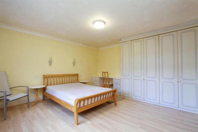 Florance Court, Northwood, HA6 photo 4